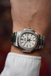 Nautilus Annual Calendar Moonphase