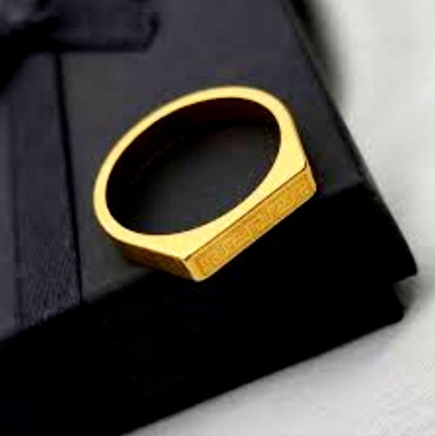 Black Stone Pendant  With Free Ring