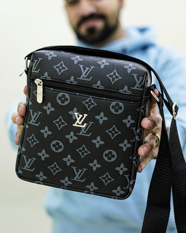 THE LUXURY LV AND GUCCI BAG