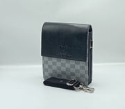 THE LUXURY LV AND GUCCI BAG